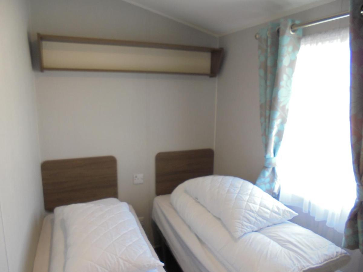 Kingfisher : Seasons:- 8 Berth, Central Heated, Close To Site Shop Ingoldmells Buitenkant foto